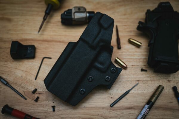 Springfield Armory 1911 DS Prodigy "More Discreet" IWB Holster - RH Black - Image 2