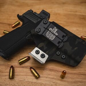 Icarus Precision 311 "More Discreet" IWB Holster - RH Coyote Brown